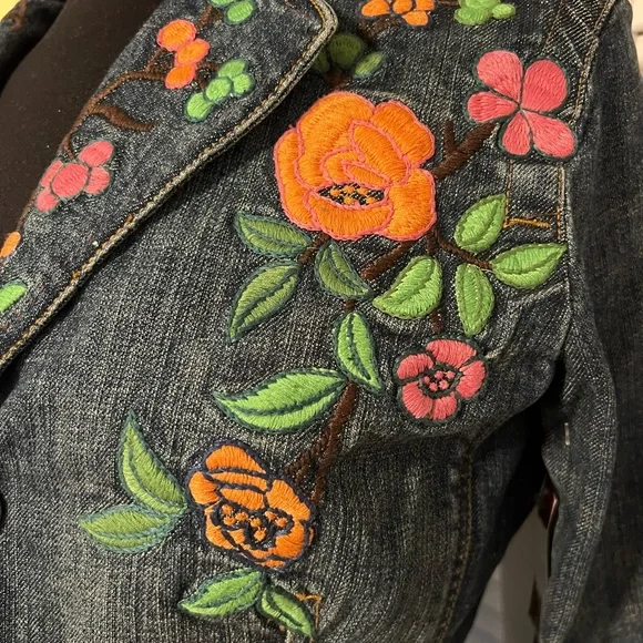 Embroidered denim jacket E by EC like new size 4 - Picture 2 of 11